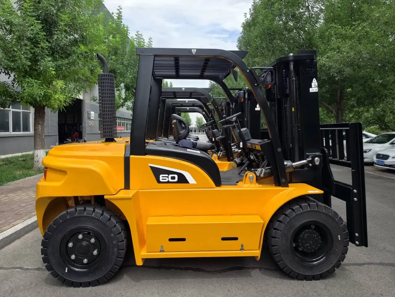 6 Ton Diesel Forklift IC Forklift Truck Engine 3m 6m photo 4