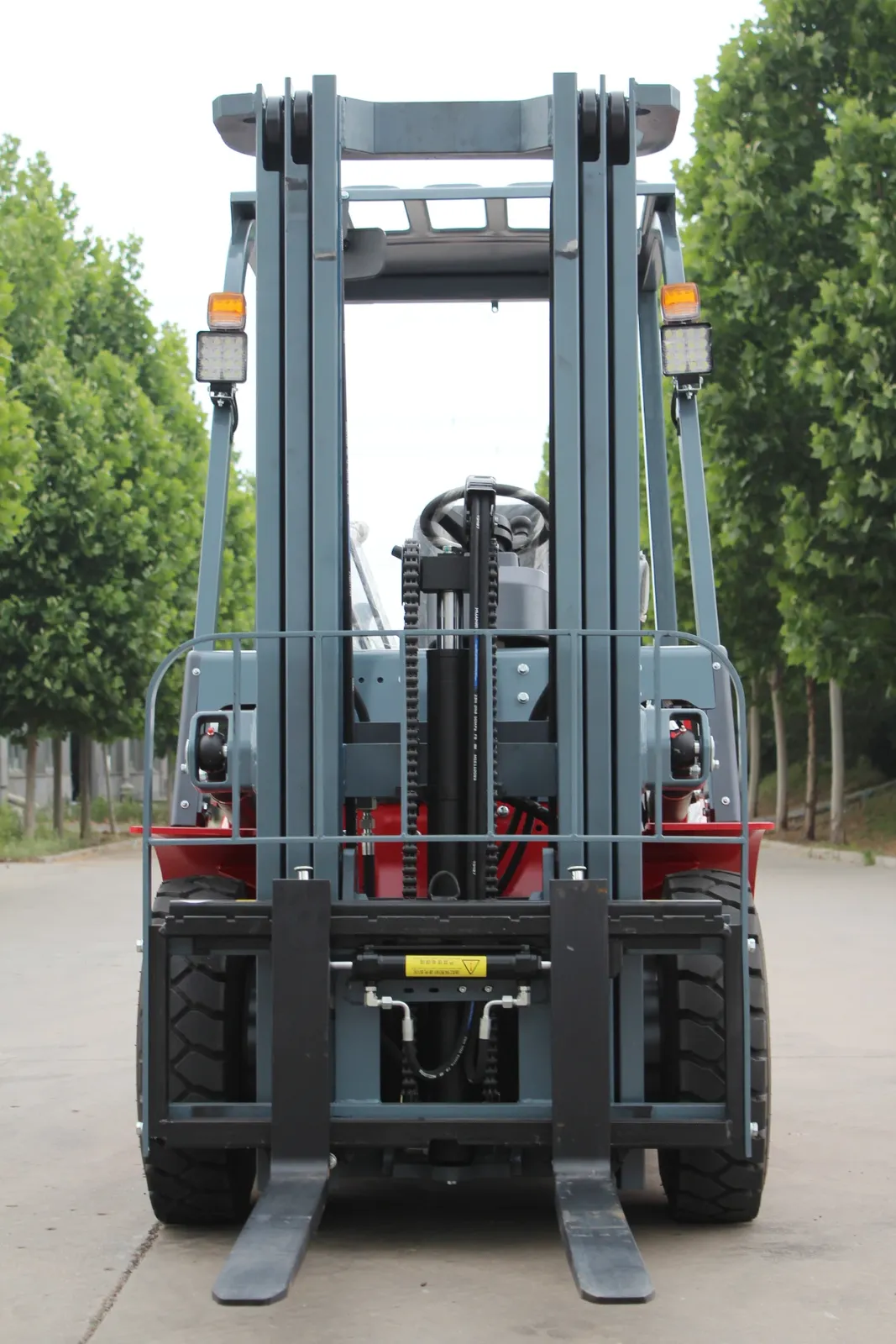 Heavy Duty CPC30 3 Ton Diesel Forklift detail 7