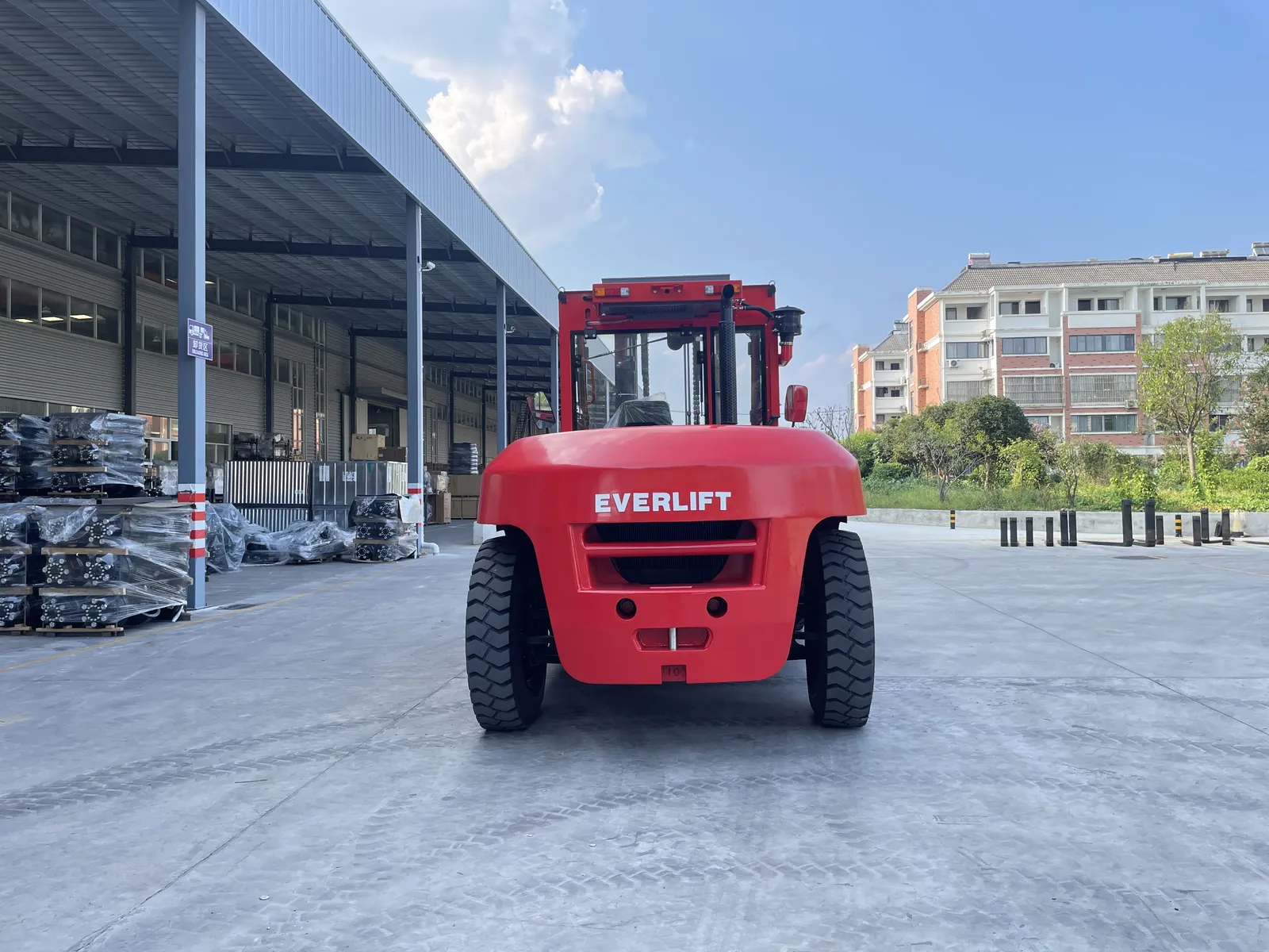 Diesel Forklift 12 Ton Yard detail 7