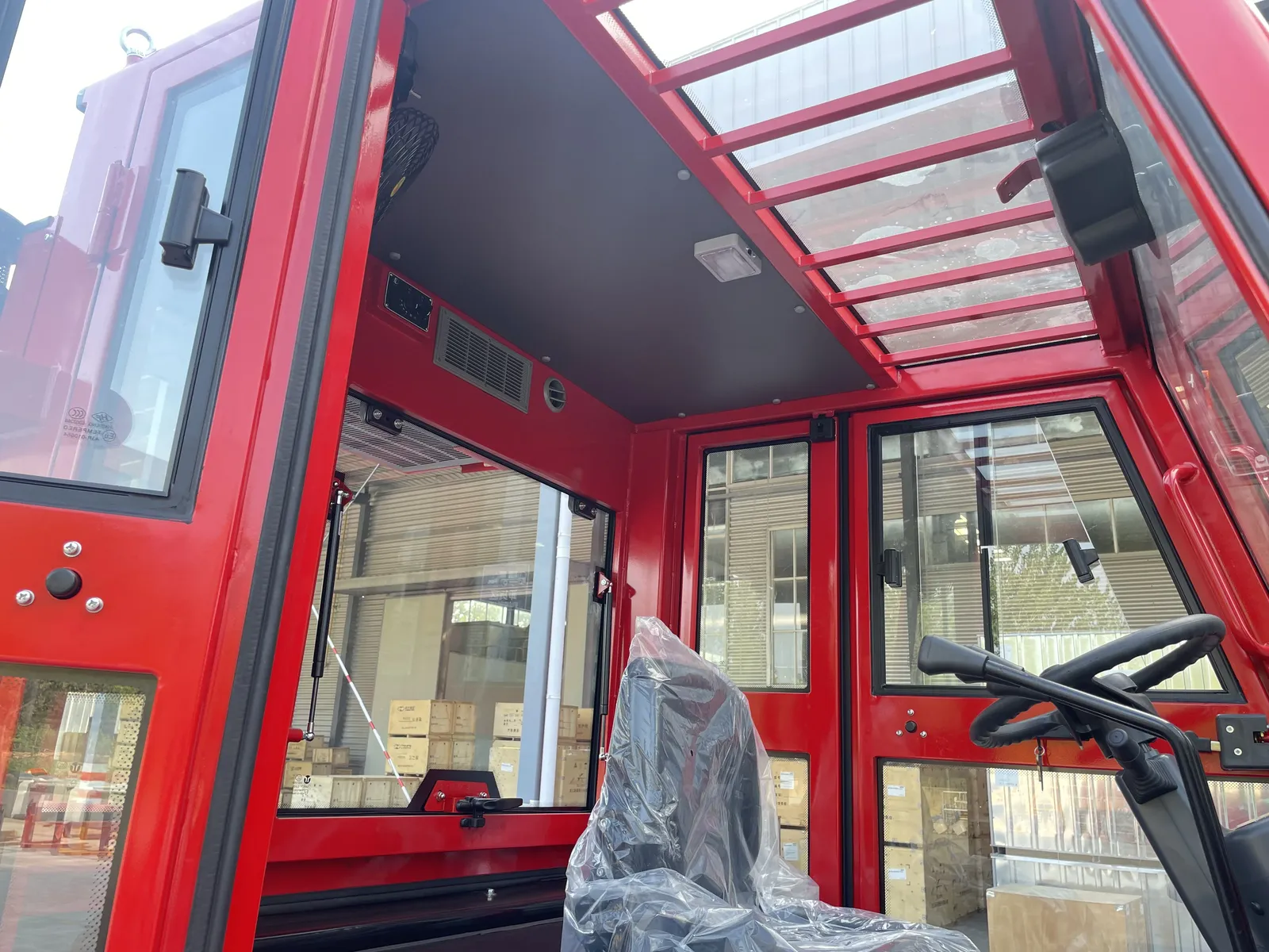 Diesel Forklift 12 Ton Yard detail 8