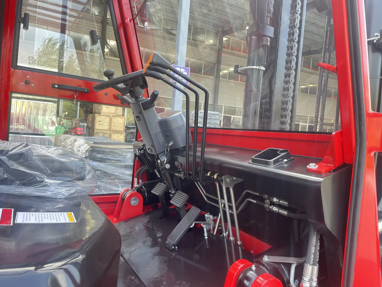 Diesel Forklift 12 Ton Yard detail 9