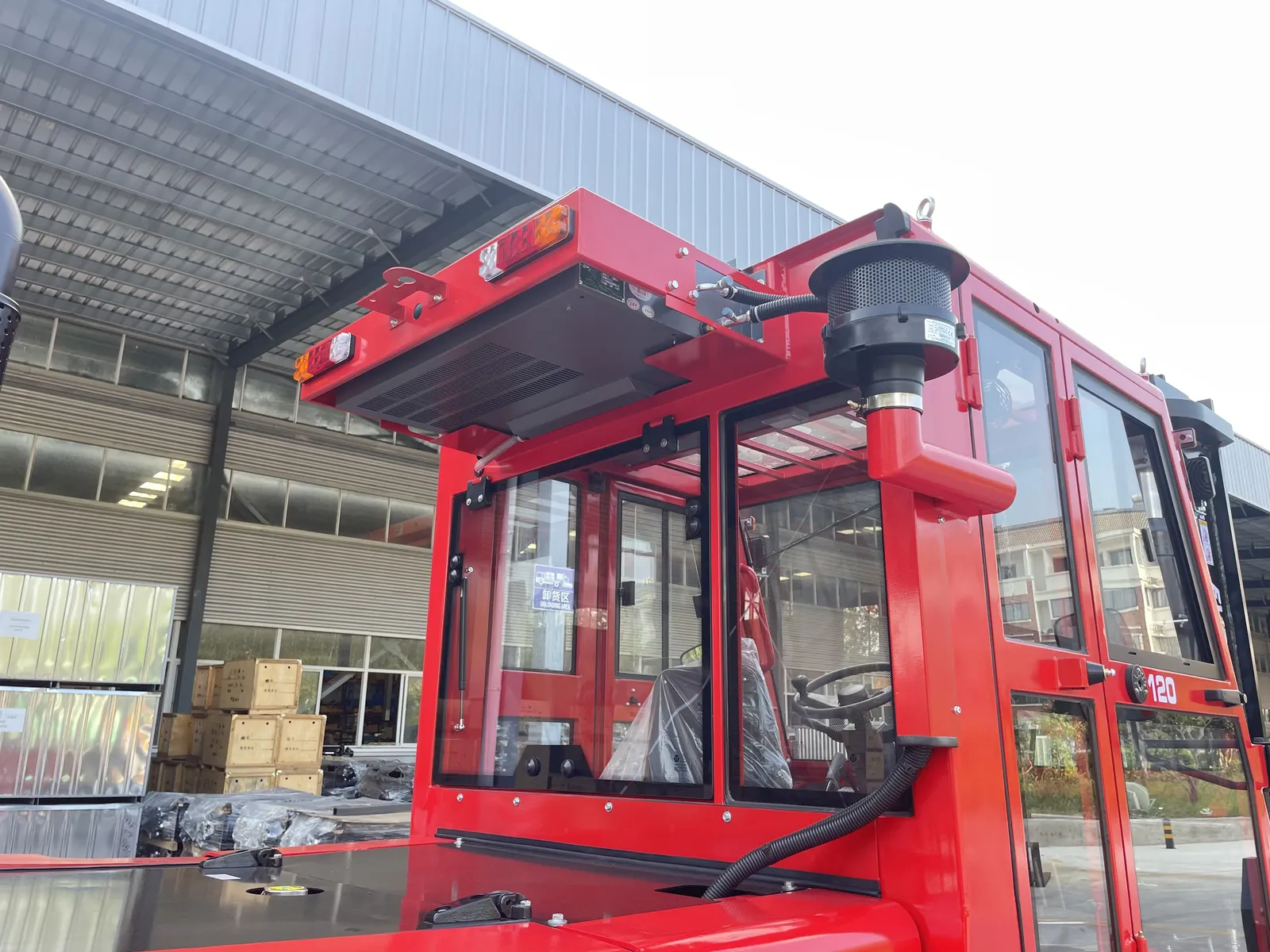 Diesel Forklift 12 Ton Yard detail 10