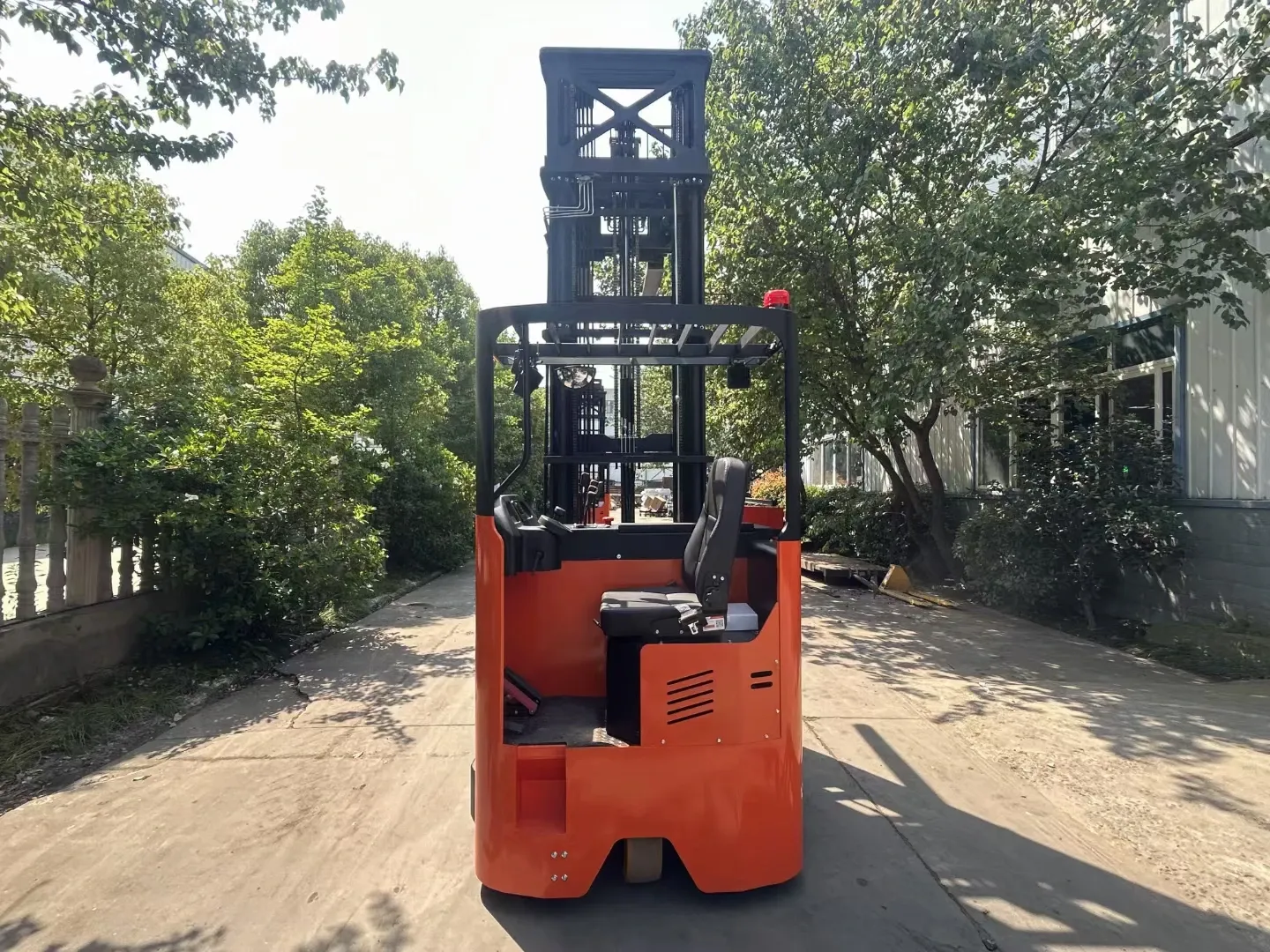 Reach Truck High Lift 12m Reach Truck | 1.5T