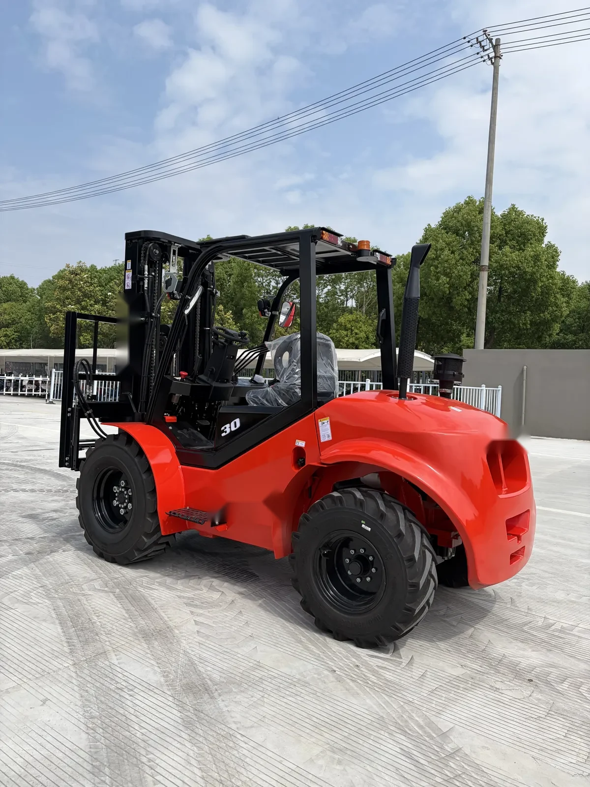 3T 3.5T Roughterrain Forklift 4x4 diesel Forklift off