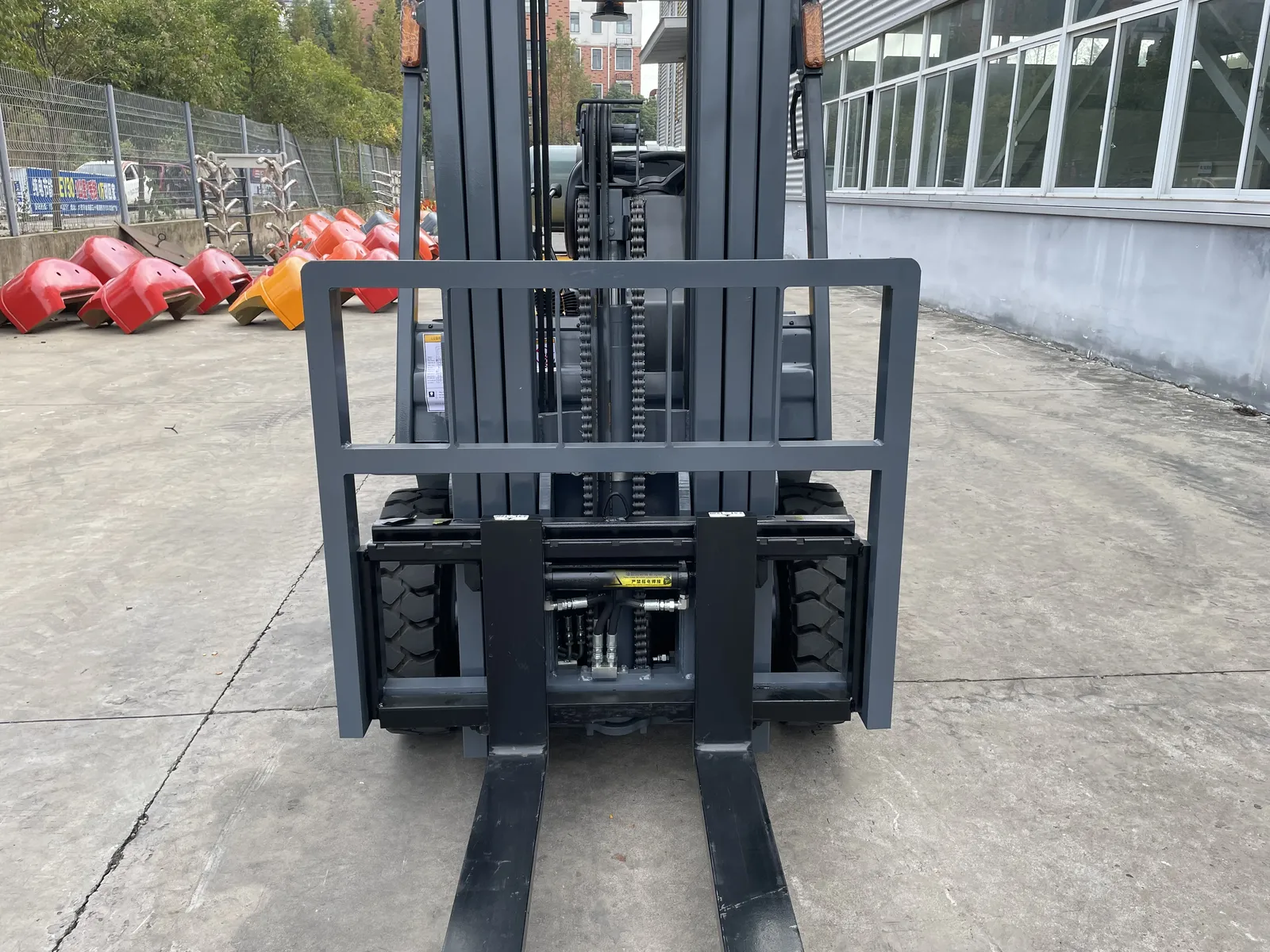 Duel Fuel Forklift Truck TCM Gas LPG Forklift 2.5 Ton 3 Ton 3.5 Ton
